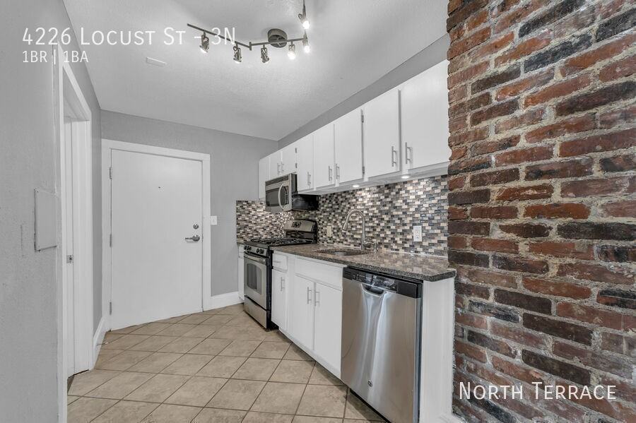 4226 Locust St #3N - Photo 4 of 21