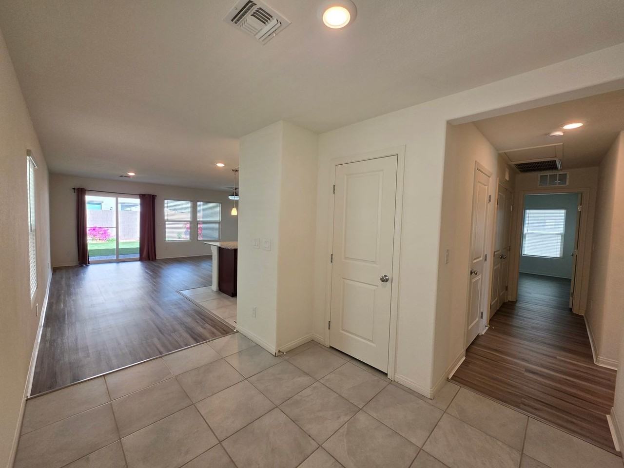 6990 Solano Canyon Ave - Photo 3 of 28