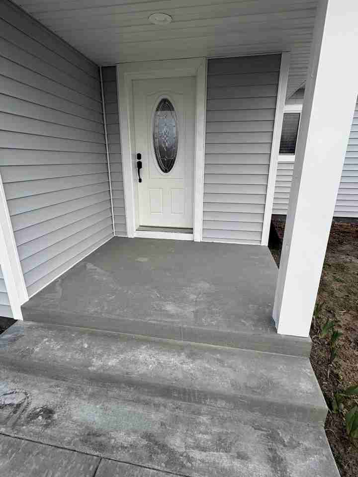 4131 E 700 N - Photo 2 of 38