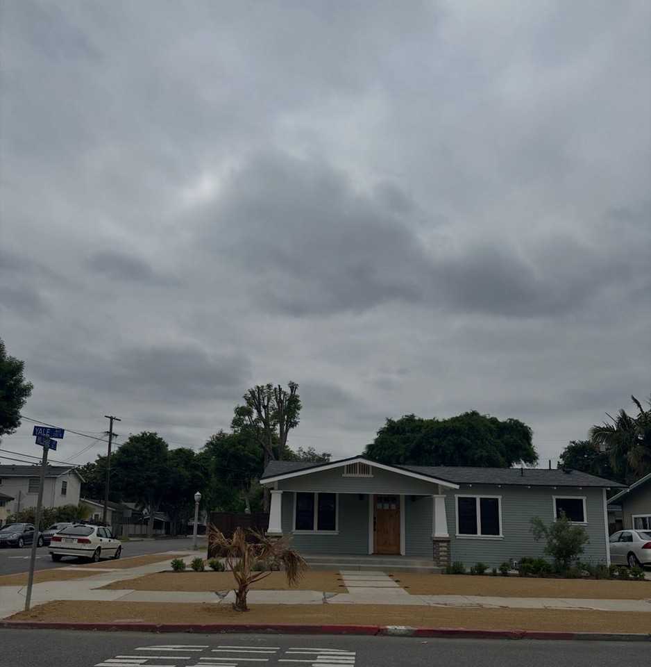 201 N Yale Ave - Photo 2 of 11