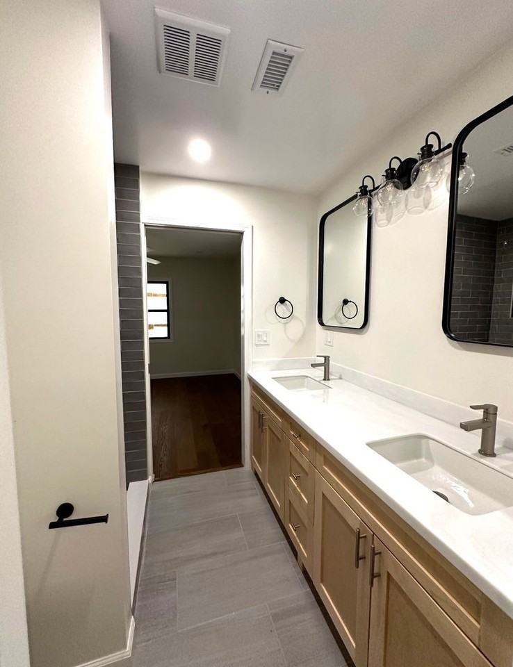 201 N Yale Ave - Photo 7 of 11