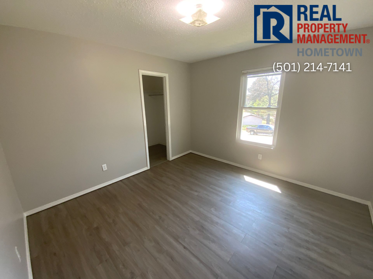 38 Compass Point St - Photo 4 of 14