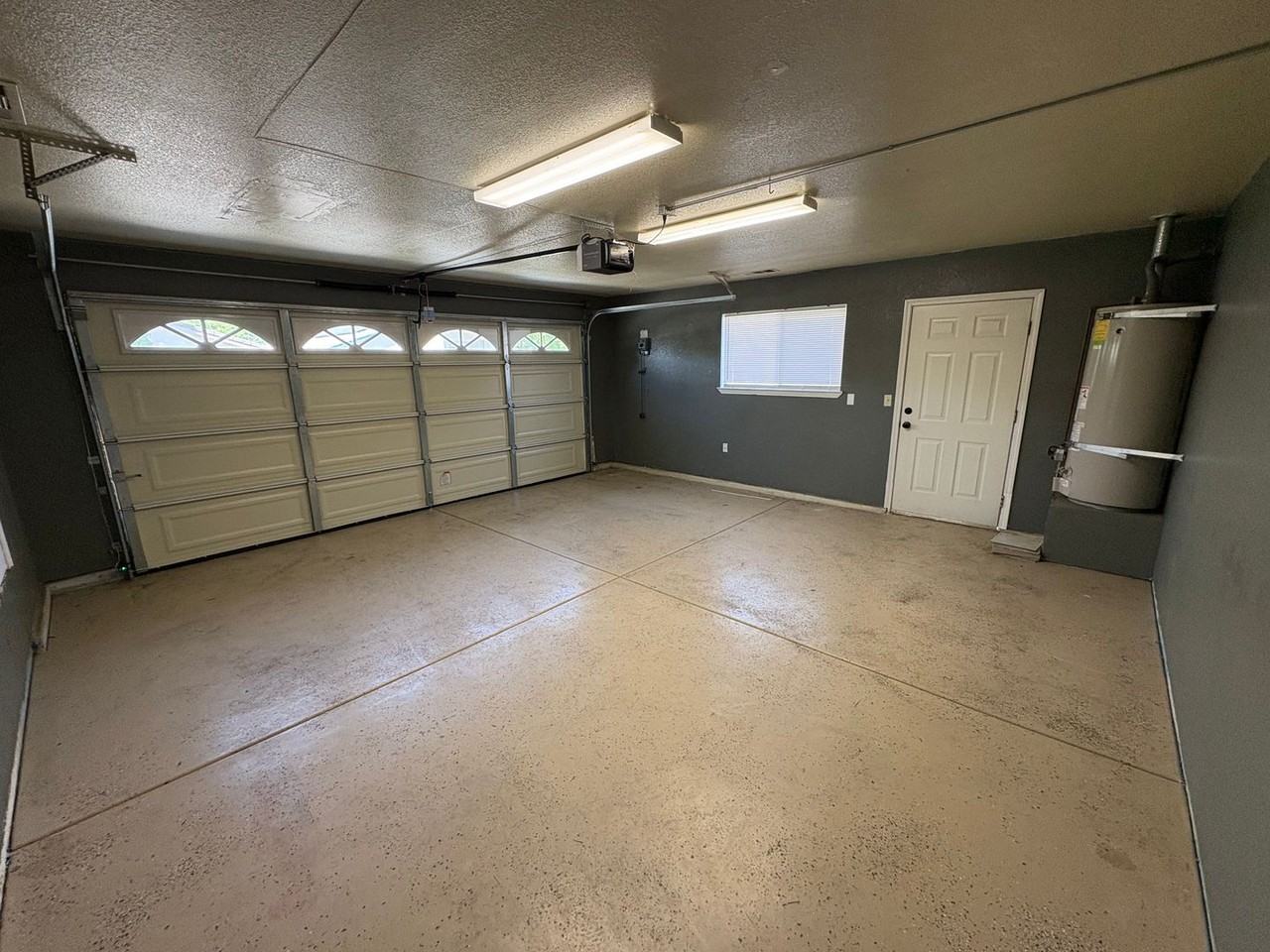 1040 N Sumter Ct - Photo 2 of 44