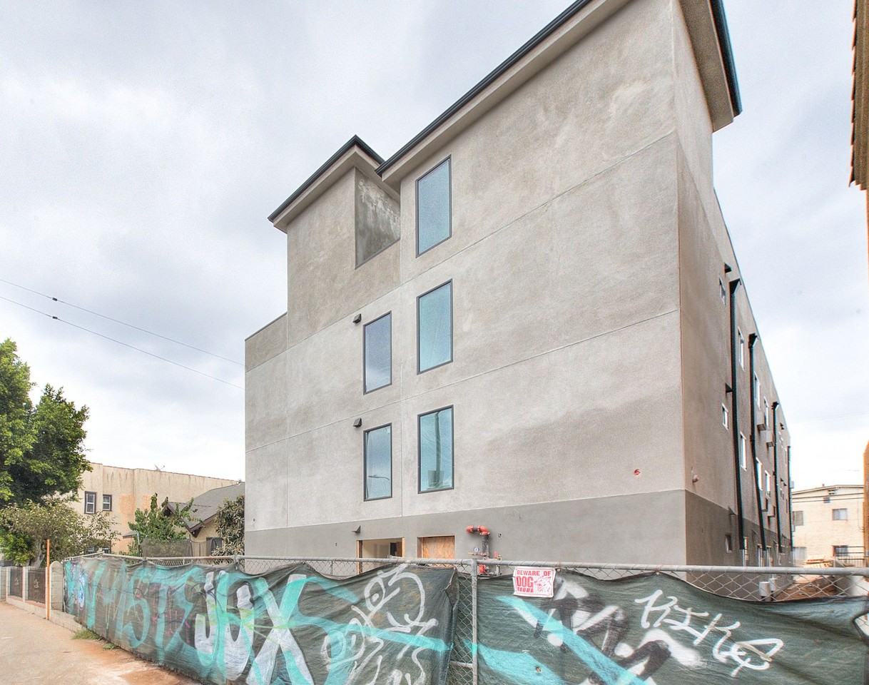 610 N Soto St - Photo 4 of 4