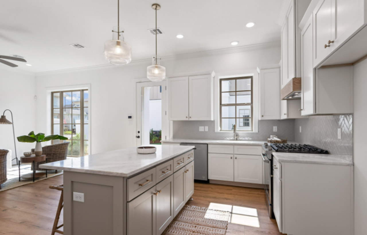 115 Gaunt Ln #704 - Photo 2 of 10