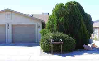 featured image of 2470 Armour Ave