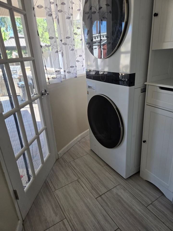 4725 Cover St - Photo 4 of 18