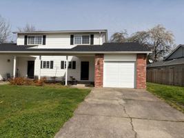 featured image of 1245 Country Glen Ave Ne