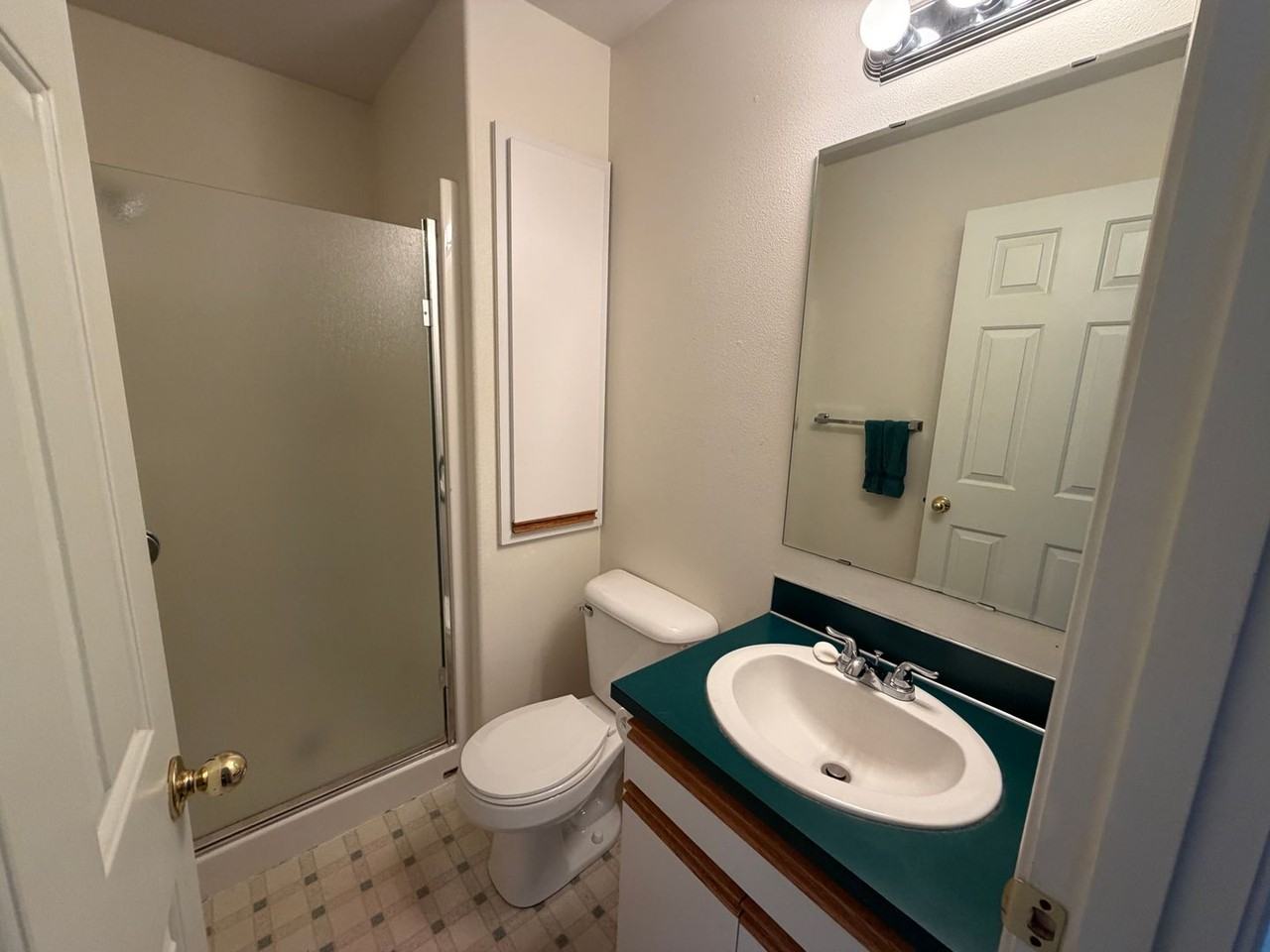 1245 Country Glen Ave Ne - Photo 5 of 9