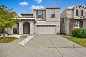 featured image of 2815 Tourbrook Way