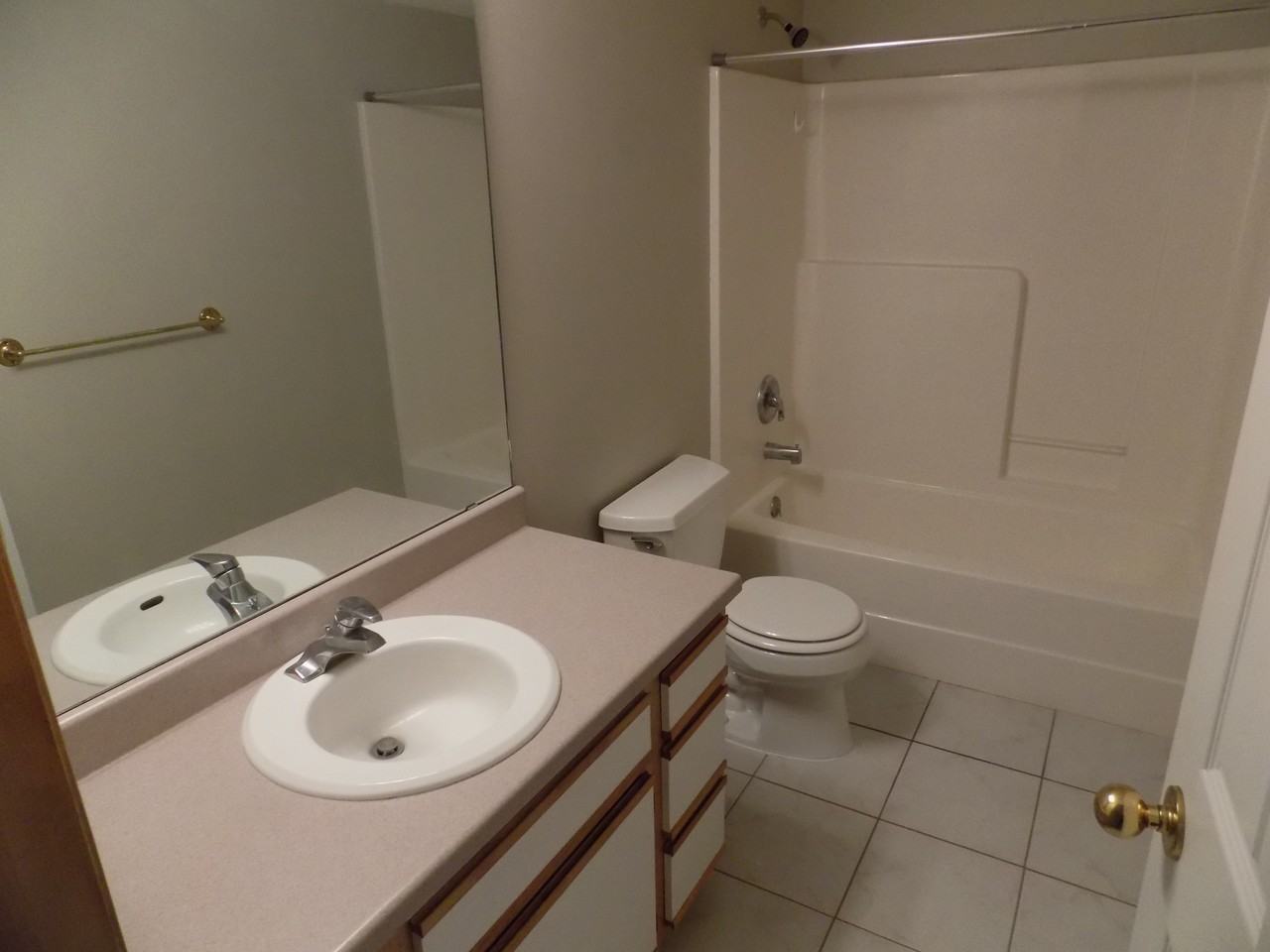 BCR 4517 Stockwell #4 - Photo 7 of 9