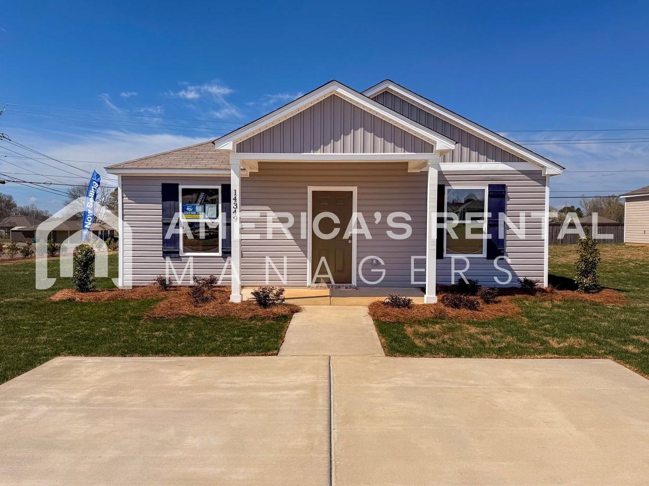 14349 Buttercup Way - Photo 4 of 30
