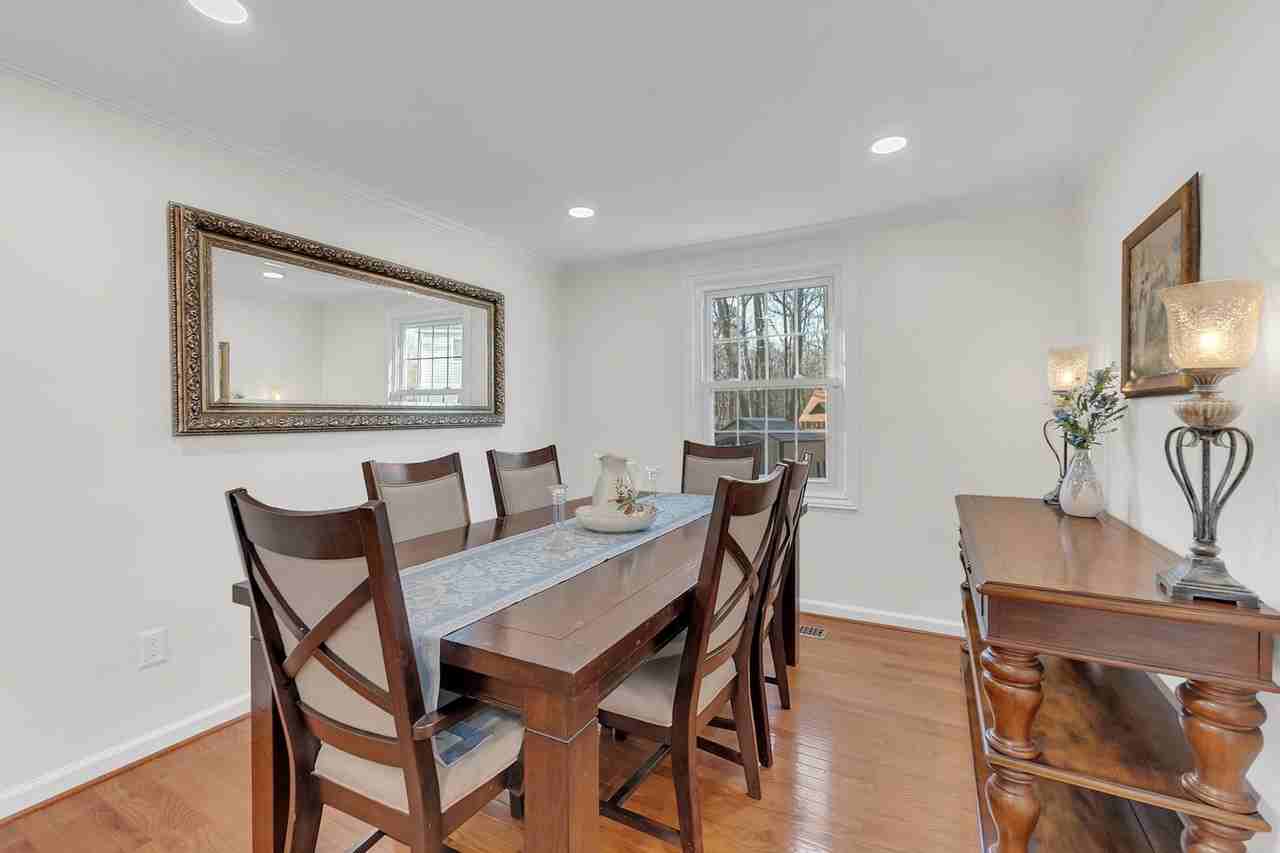 8271 Raindrop Way - Photo 7 of 29