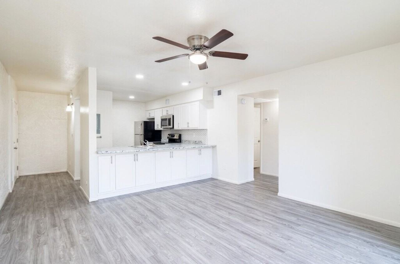 Lateral 14 - Photo 6 of 13