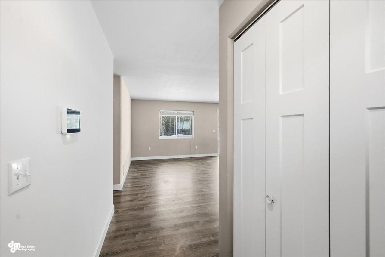 3600 S Vale Ave - Photo 3 of 31