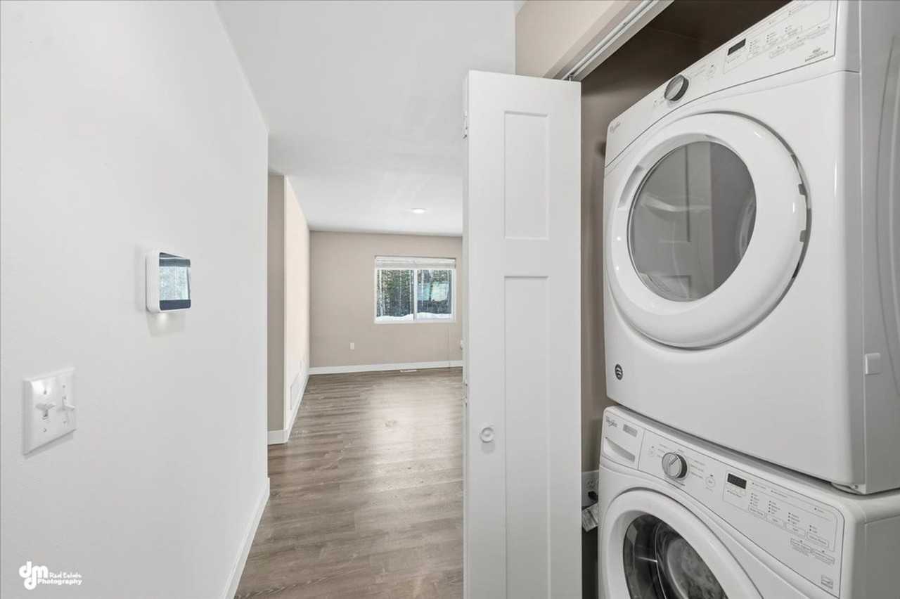 3600 S Vale Ave - Photo 4 of 31