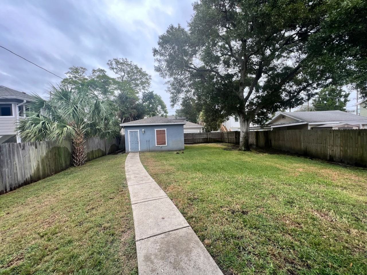 1133 14th St N - Photo 2 of 44