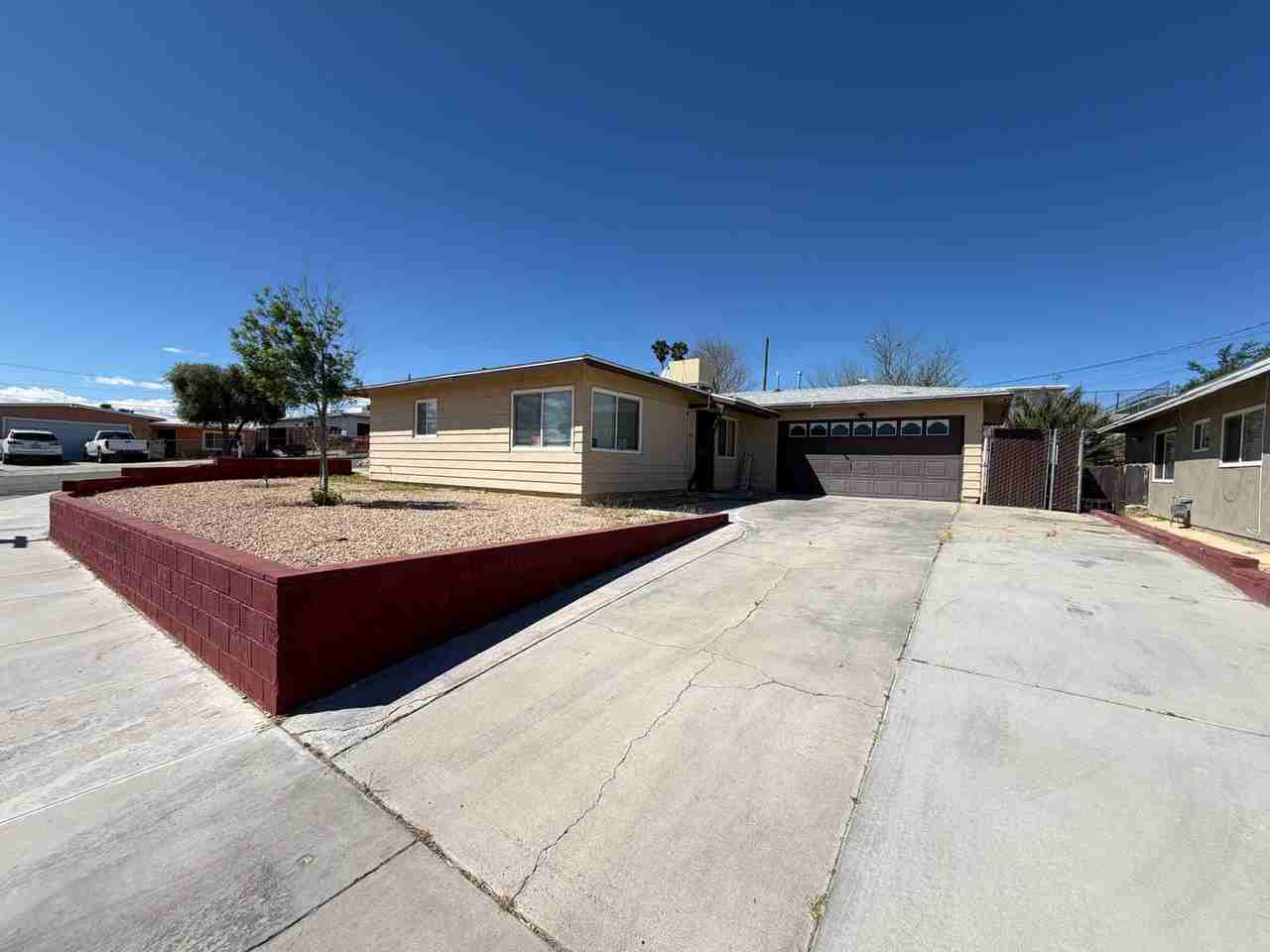 760 Stevens Ave - Photo 2 of 45