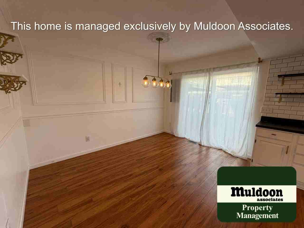 1923 N Academy Blvd - Photo 5 of 31