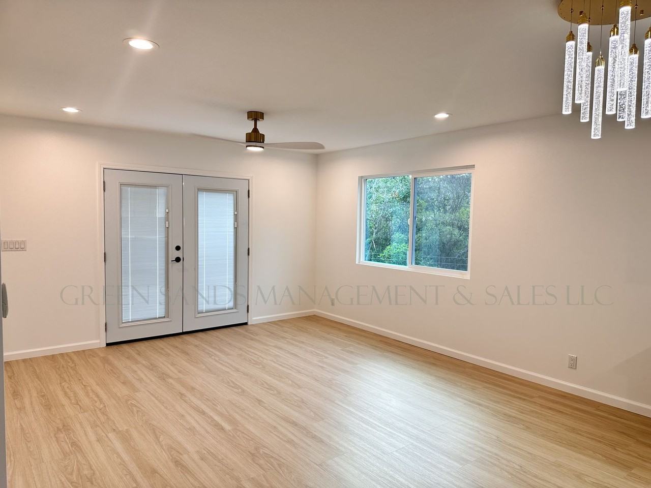 16-1948 Paradise Dr - Photo 4 of 10