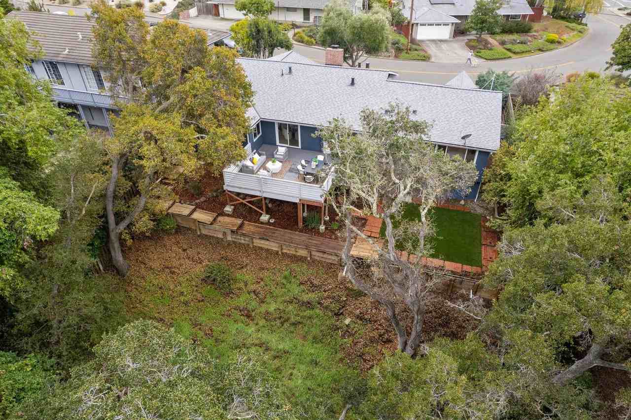 2566 Lancaster Rd - Photo 6 of 50