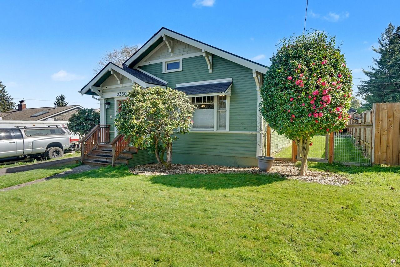 2350 Cottage St Se - Photo 4 of 50