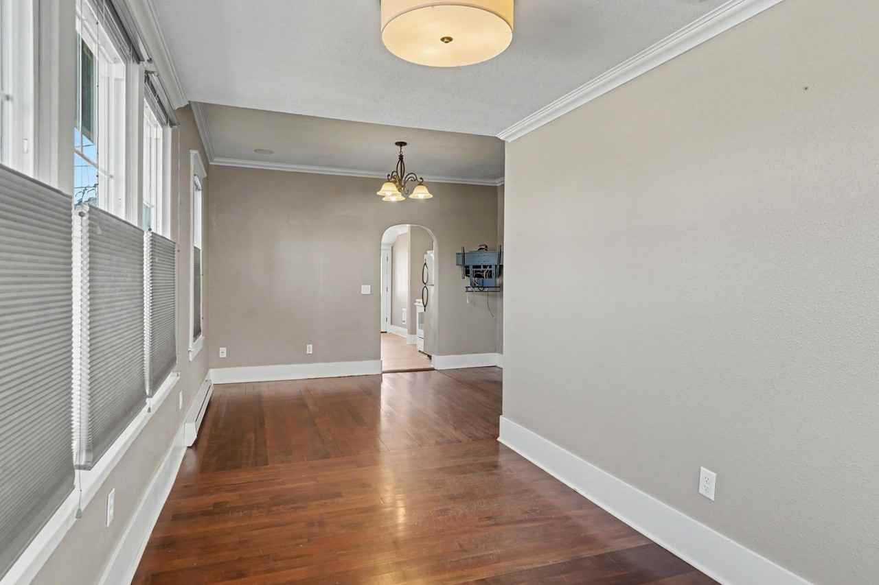 2350 Cottage St Se - Photo 6 of 50