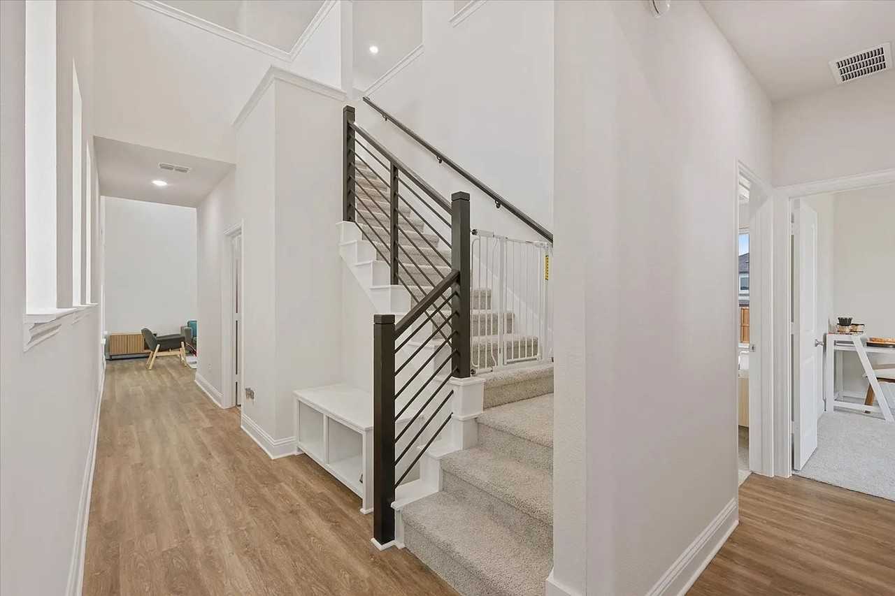 11503 Empress Dr - Photo 3 of 24