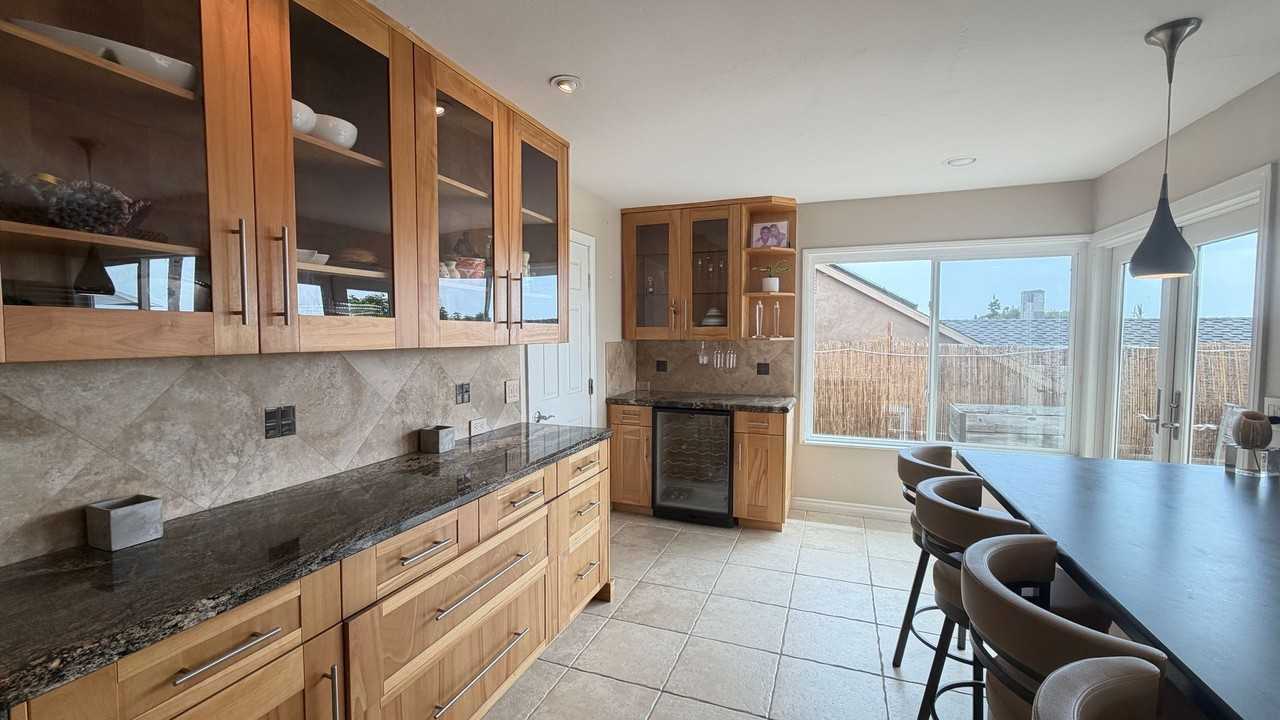 7029 Fern Pl - Photo 7 of 41