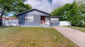 1007 Houston St - Photo 1 of 1