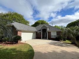 featured image of 949 Autumn Ridge Rd