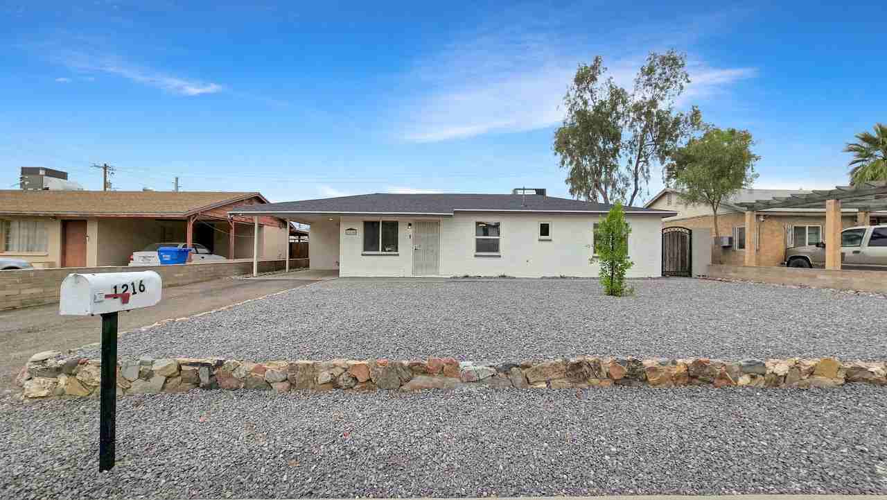 1216 E Desert Park Ln - Photo 3 of 31