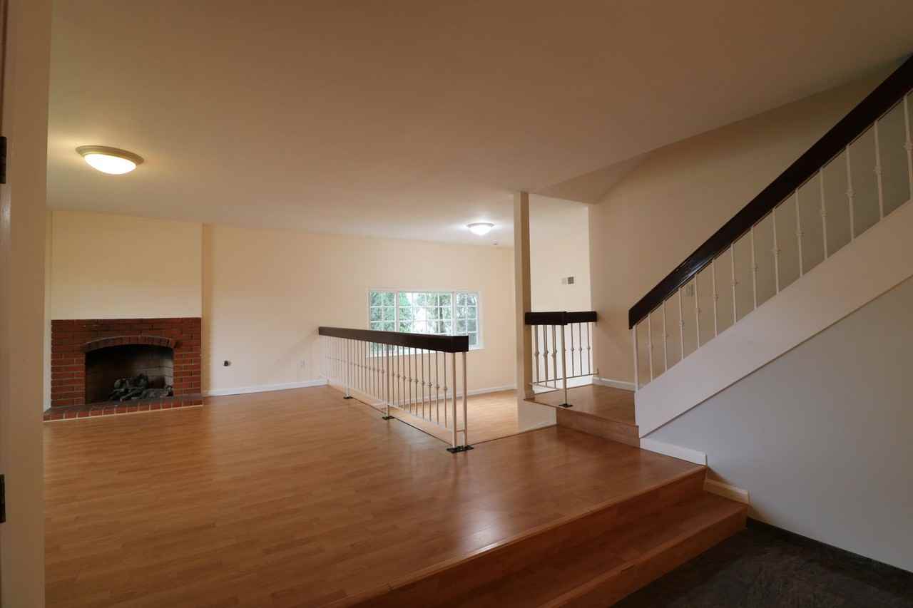 9939 Glade Ave - Photo 3 of 50