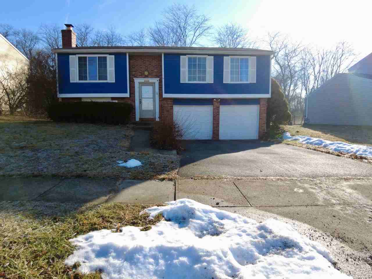 2228 Belltree Dr - Photo 3 of 30