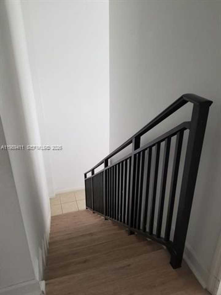 40 Calabria Ave #101 - Photo 7 of 13