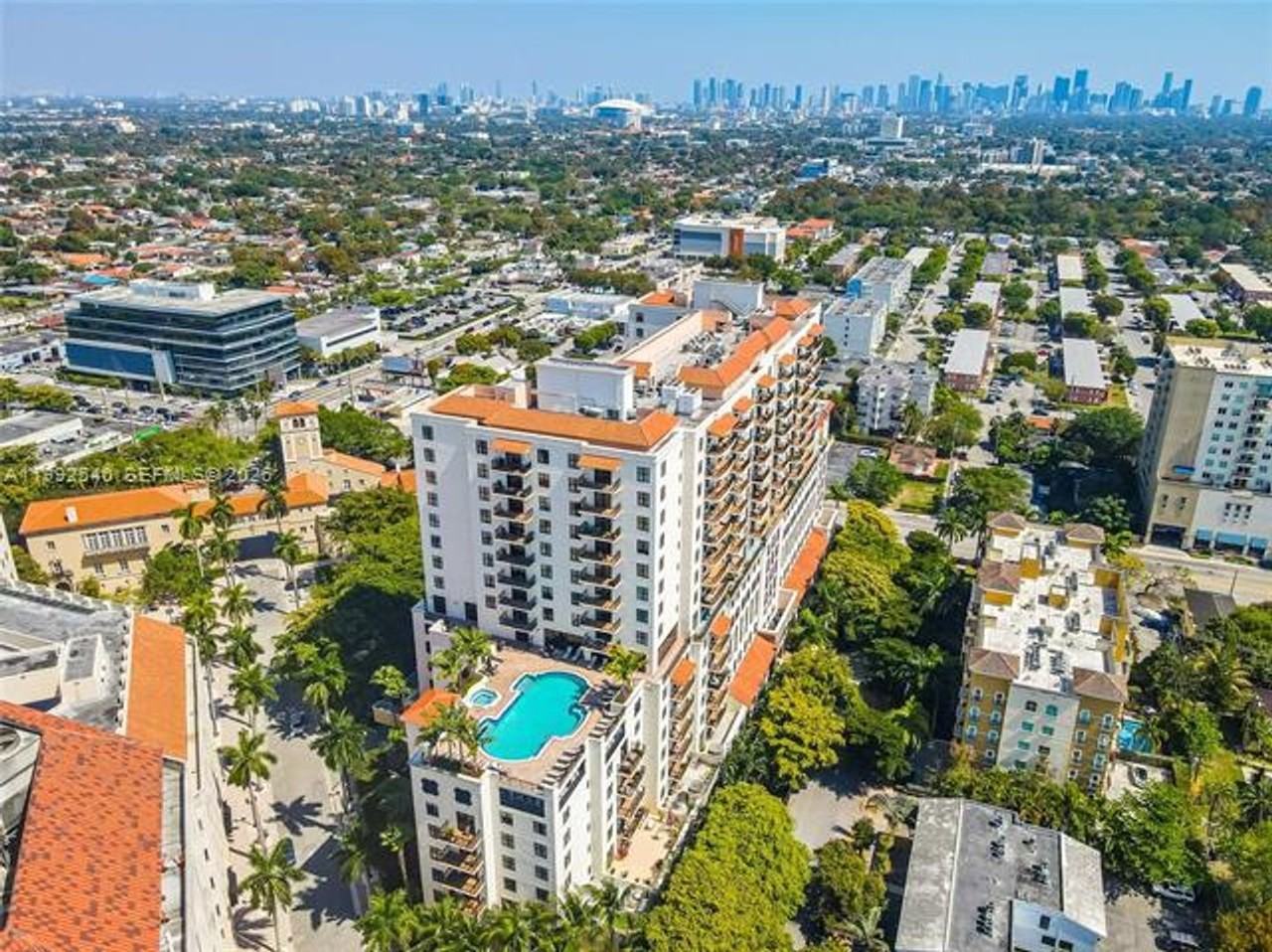 888 S Douglas Rd #807 - Photo 3 of 38