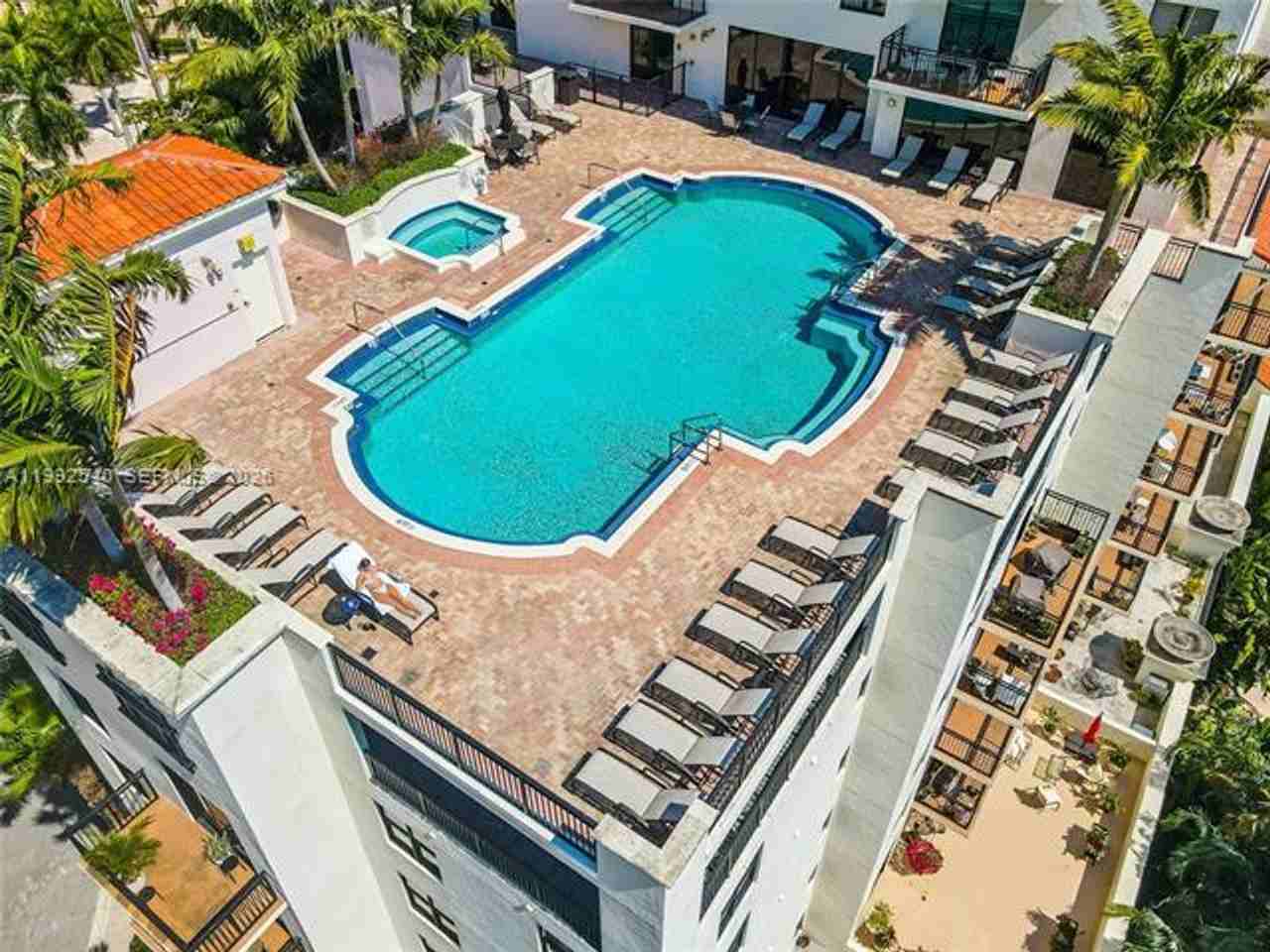 888 S Douglas Rd #807 - Photo 7 of 38