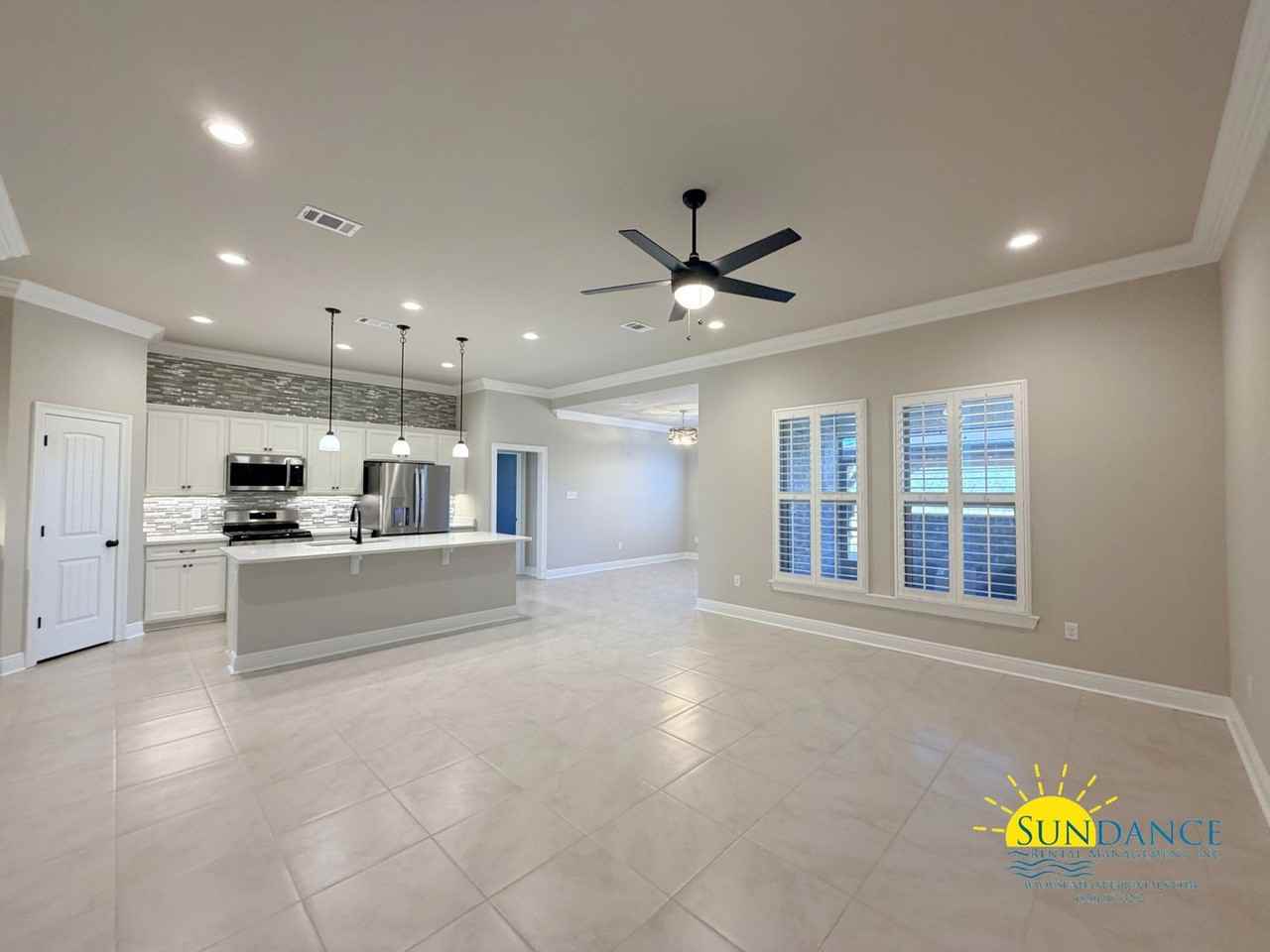 215 Hydrangea Blvd - Photo 2 of 36