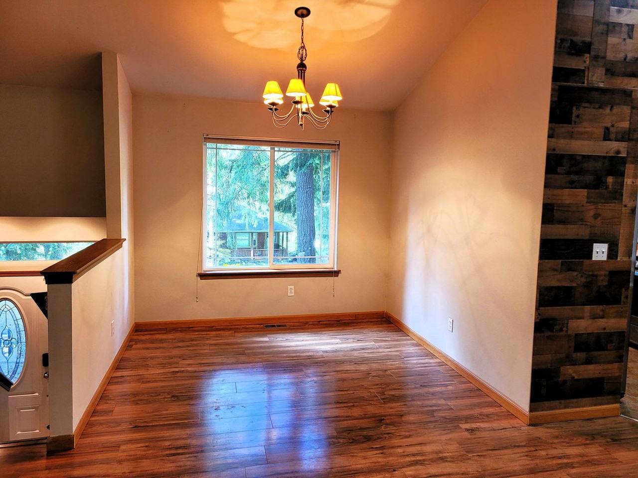 119 Windward Dr - Photo 6 of 34