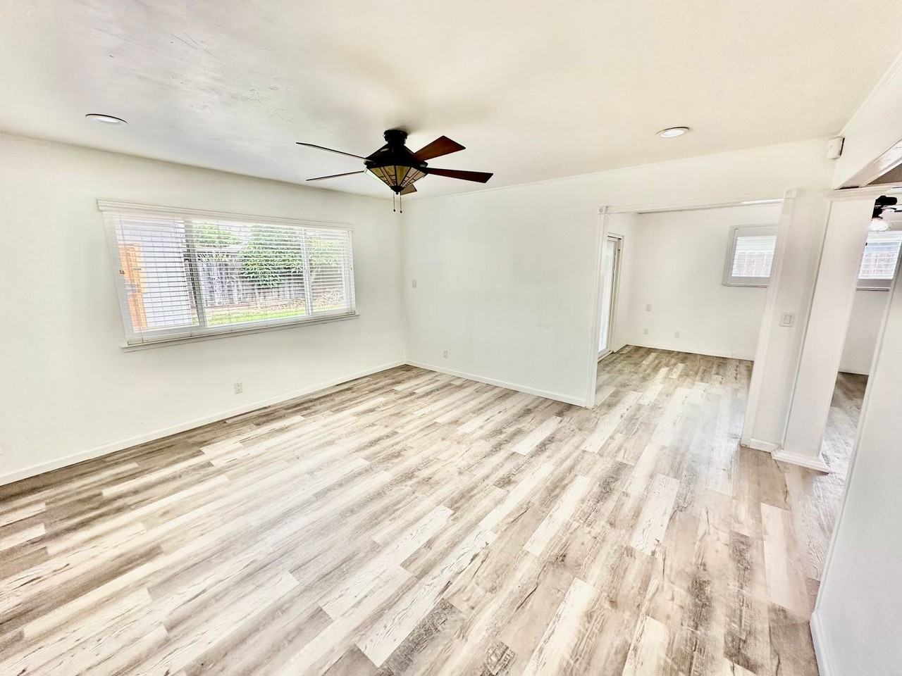 3058 W San Gabriel Ave - Photo 2 of 22