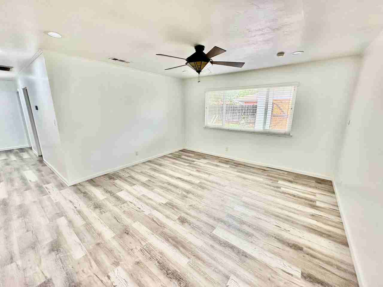 3058 W San Gabriel Ave - Photo 3 of 22