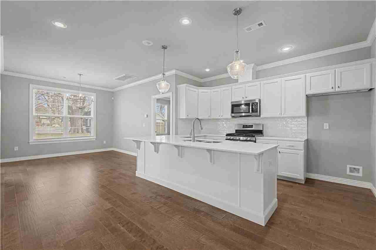 2190 N Woodlark Ln - Photo 3 of 21