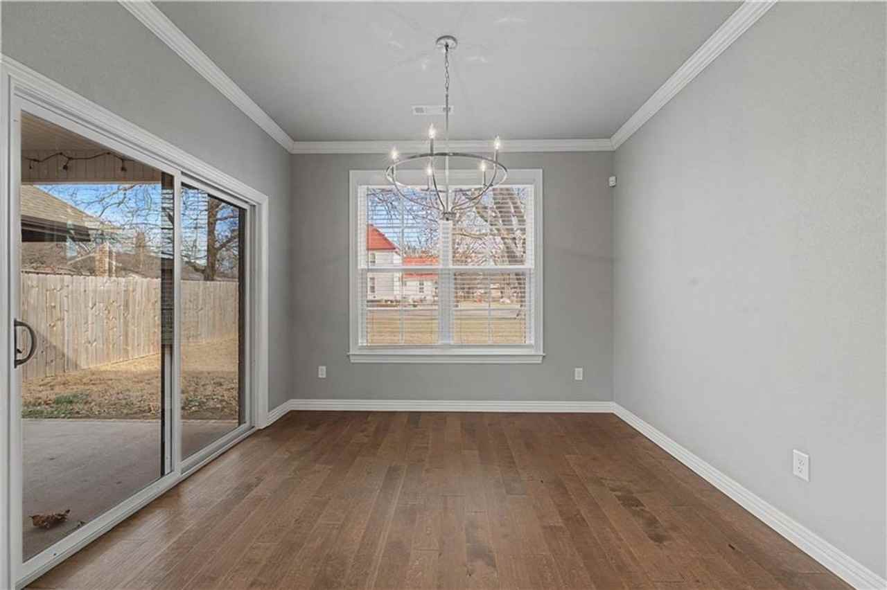 2190 N Woodlark Ln - Photo 4 of 21