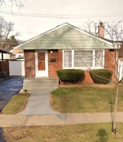 10724 S Drake Ave - Photo 1 of 1