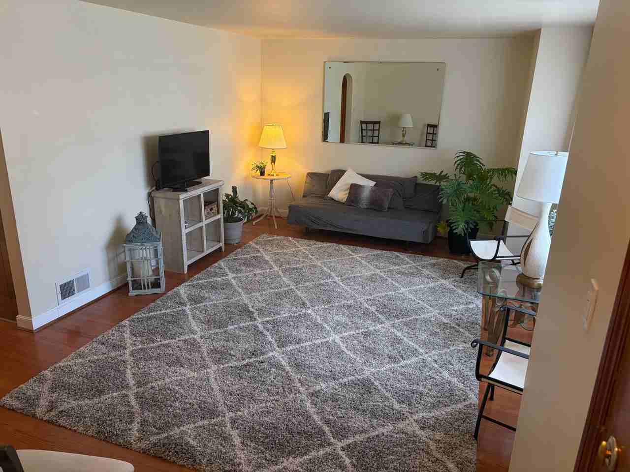 10724 S Drake Ave - Photo 4 of 15