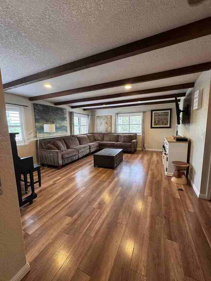 22901 Sunset Ridge Dr - Photo 2 of 21