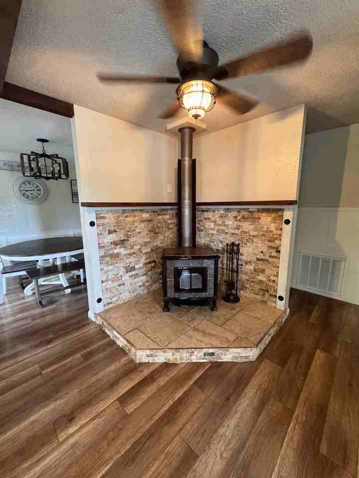 22901 Sunset Ridge Dr - Photo 4 of 21