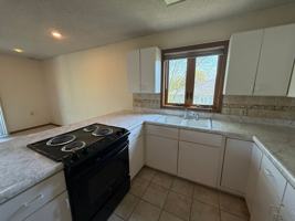 featured image of 1633 N Country Club Rd