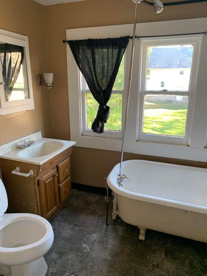 900 E Behrends Ave - Photo 7 of 12