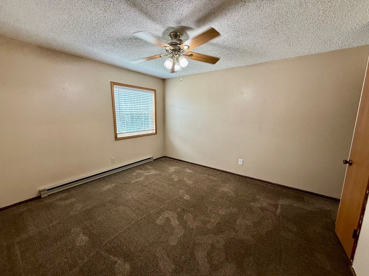 Towerview Apartments - Photo 5 of 11